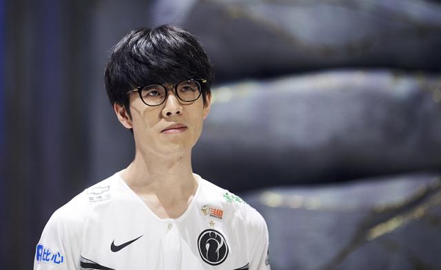 法院的立场 法院的立场